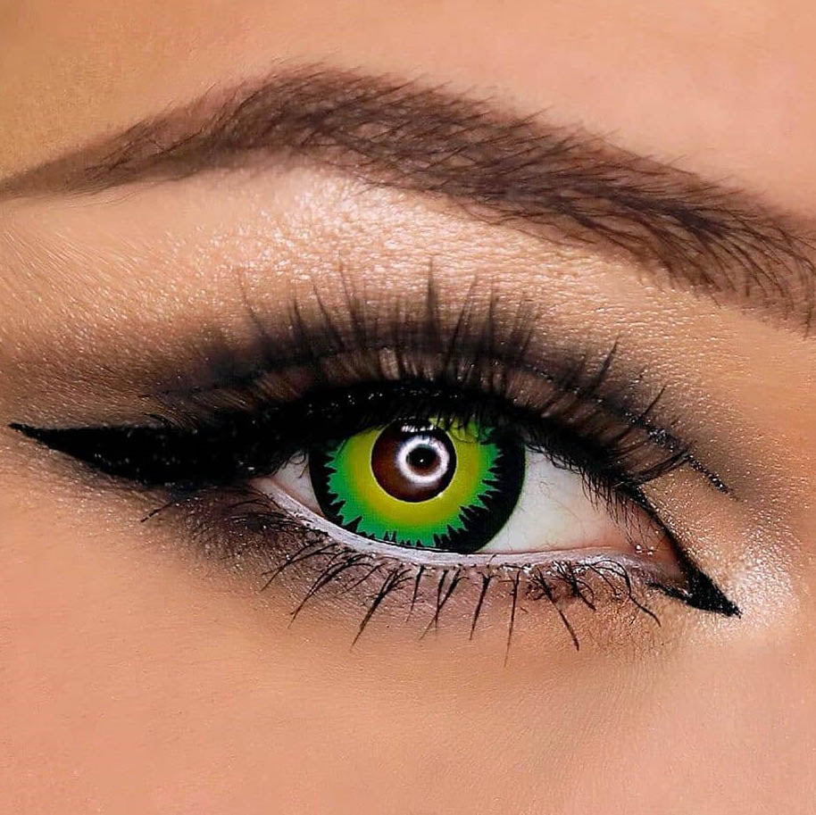 HALLOWEEN GREEN WEREWOLF
